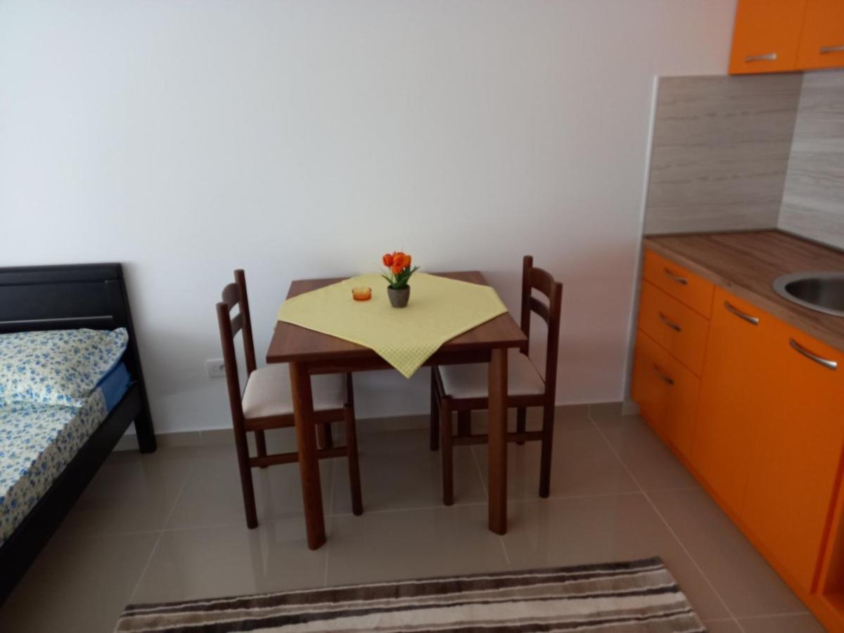 Apartman Savic Plus Apartment Bar Exterior photo
